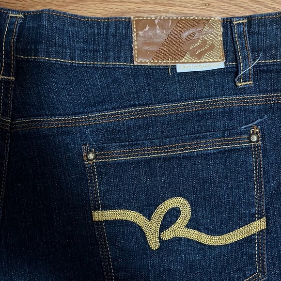 Roca wear y2k shorts - Picture 2 of 4